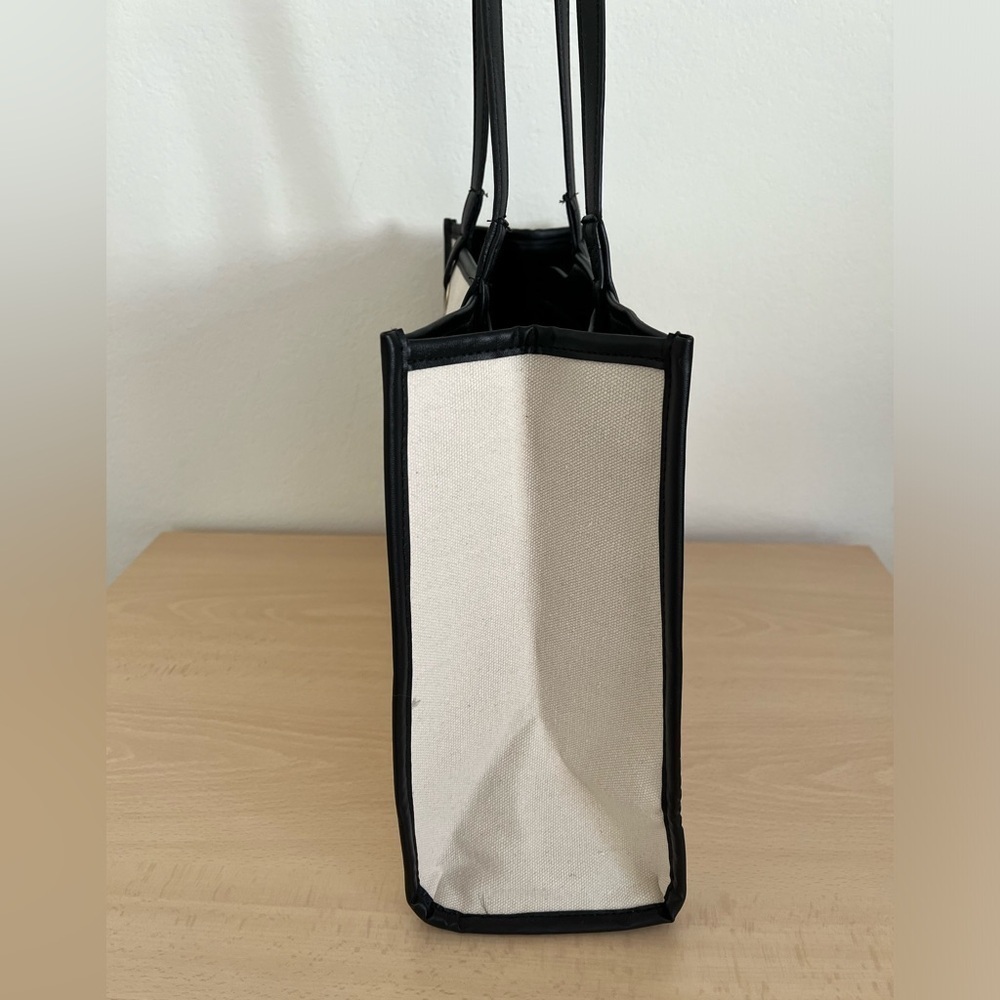 LIMITED EDITION Coated Canvas Shopping Tote BNWOT - Picture 4 of 11